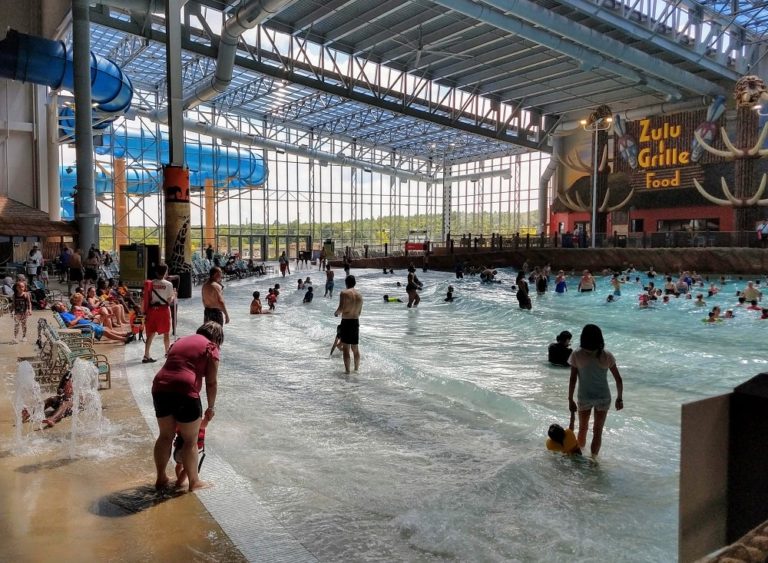 Great Wolf Lodge vs. Kalahari vs. CamelBack’s Aquatopia! THE POCONOS ...